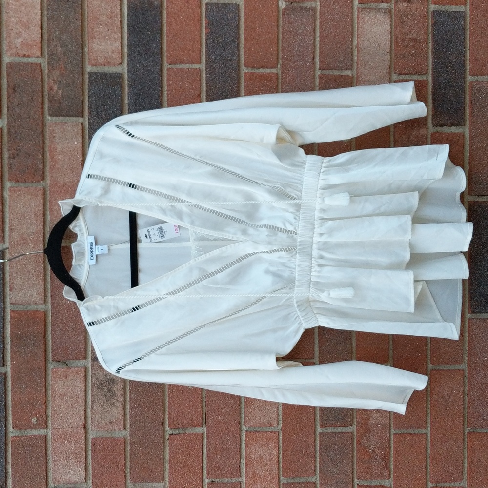 Express Top Size Small - Picture 12 of 16